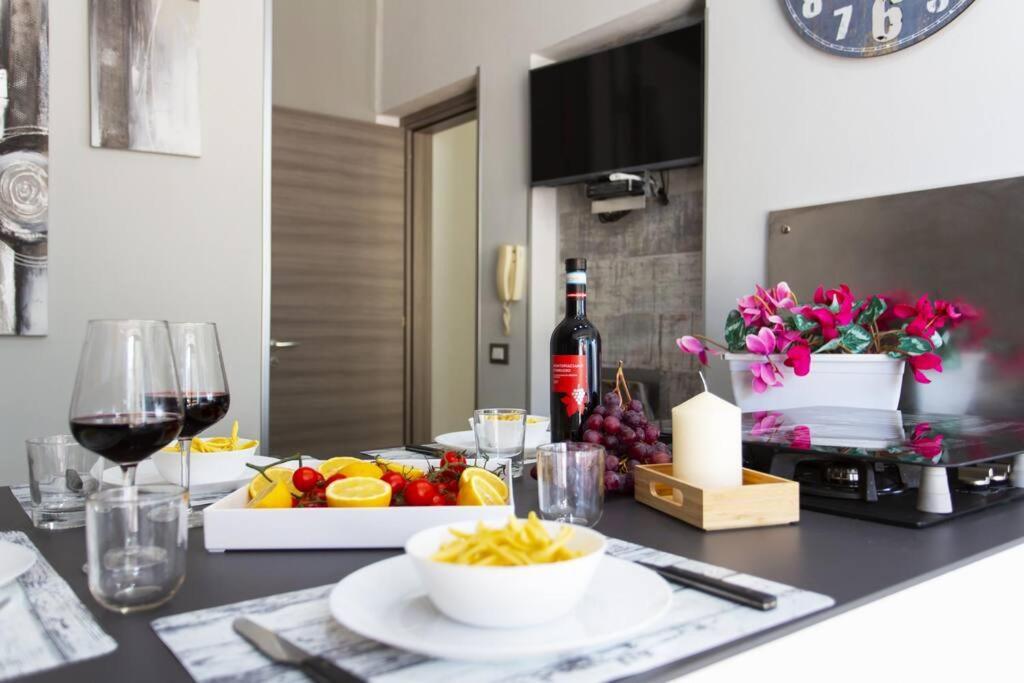A 2 Passi Dal Castello ,Appartamento Con Veranda 카스텔라마레델골포 외부 사진